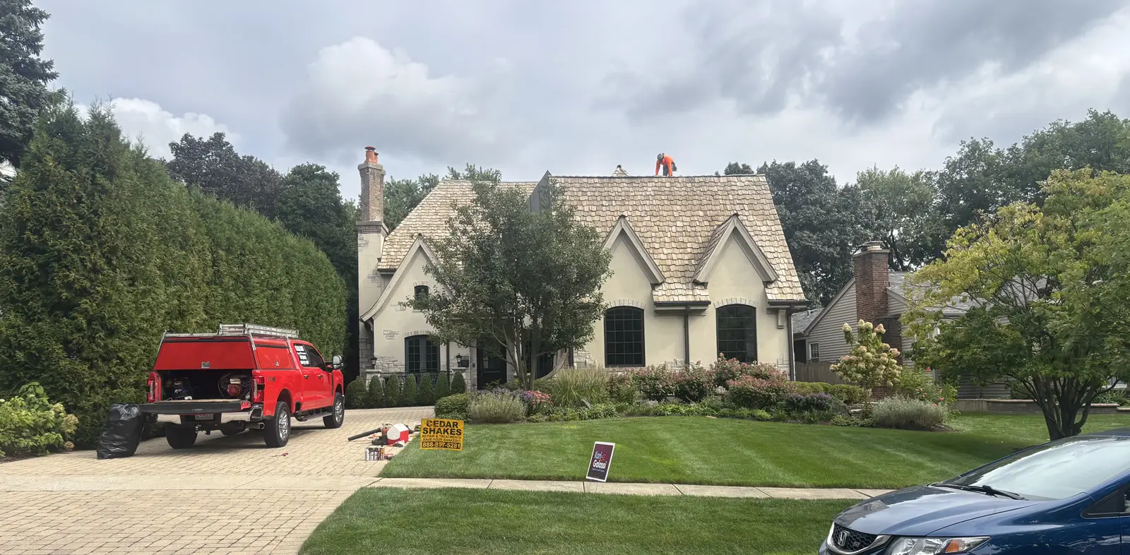 Cleaning a Cedar Roof